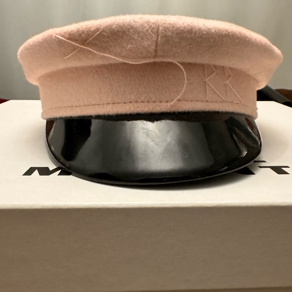 Ruslan Baginskiy Hat